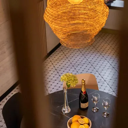 Apartment Rynek 26 - Olive Brick Loft *